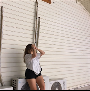 Üniversiteli Seray, 23 Yaşında Ankarada Hacettepede okuyor aslen karslı demiş gönderen kişi (videolu içeriktir) LİNKDE