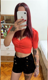 İstanbullu Dilek  İsmi Dilek İstanbul’da yaşıyor. Alkol ortamını seviyor. Her gün birinin yanına gidiyo eğlenmeye.